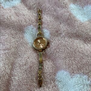 Elegant Gold Women's Watch